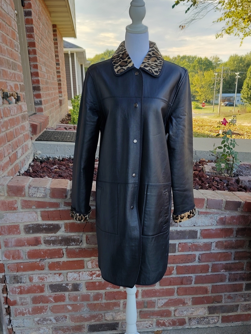 Vintage Newport News Reversible Leather Cheetah Long Coat Size M Mob Wife 90s